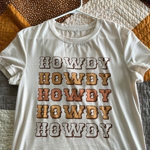 Small SheIn Howdy tshirt